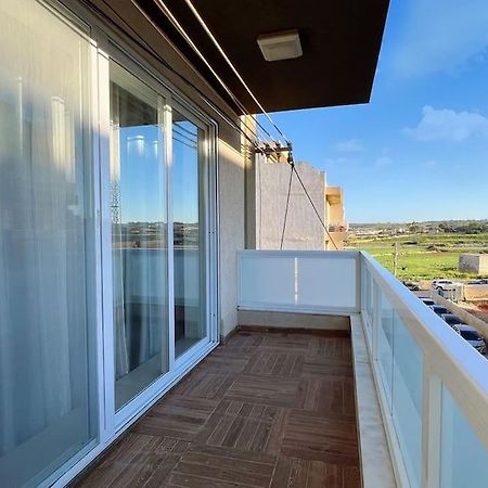 Modern Apartment In Marsaskala Ngoại thất bức ảnh
