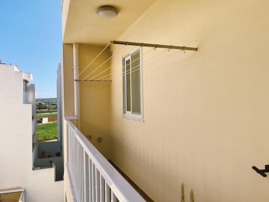 Modern Apartment In Marsaskala Ngoại thất bức ảnh